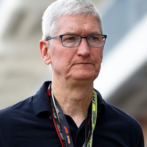 Apple's market cap falls under $2 trillion as sell-off continues