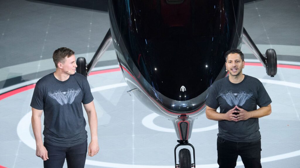 Archer Aviation drops 15% on $850 million share sale