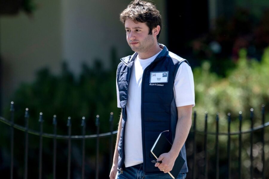 AI superintelligence is not a looming threat