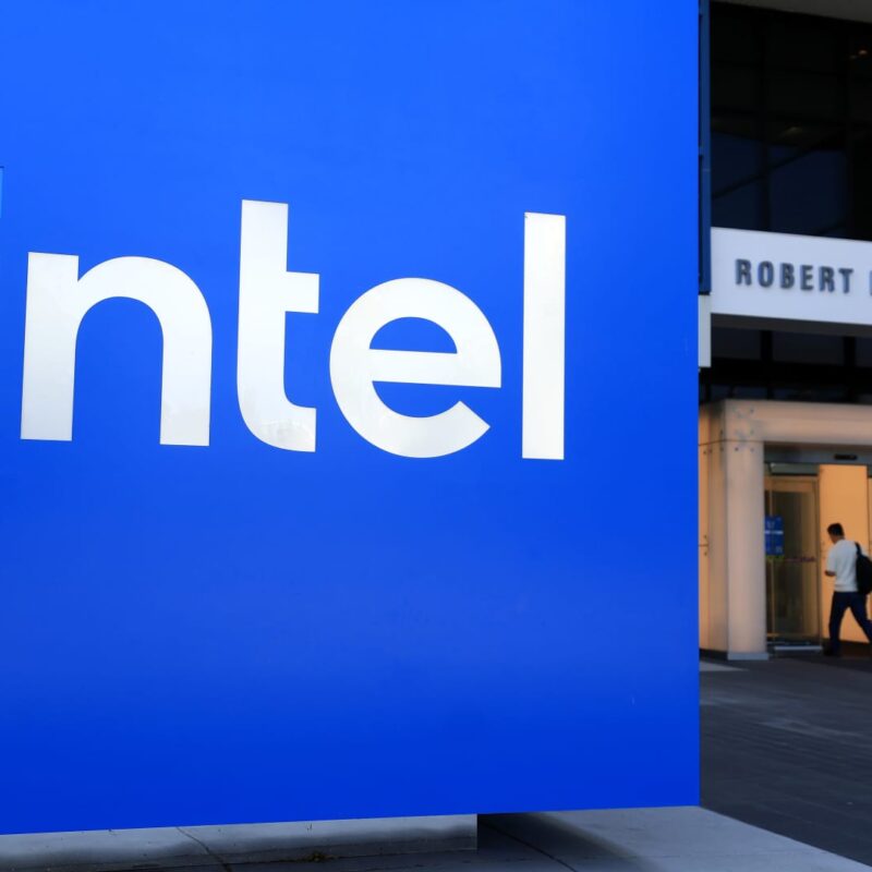 Intel stock on historic 9-day winning streak, up 58%