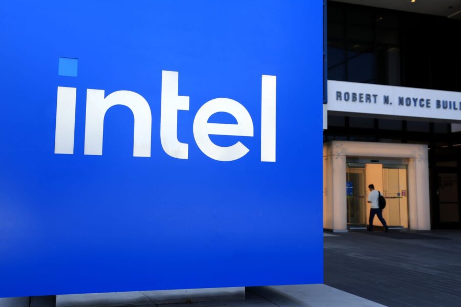 Intel stock on historic 9-day winning streak, up 58%