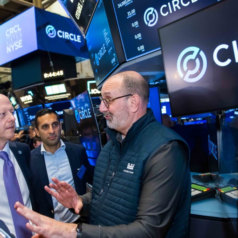 Circle closes $222 million from BlackRock, Apollo for Arc blockchain