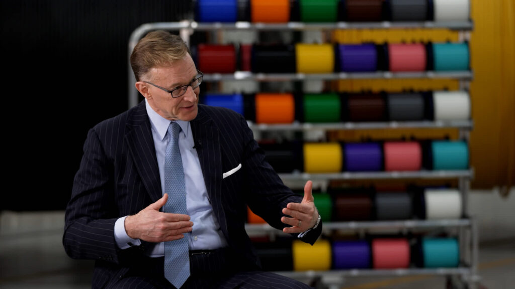 Corning strikes another big AI deal. What the new Amazon pact means for the stock